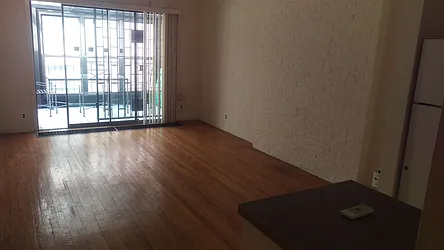 Rented by Green Line Realty