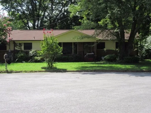 2311 Lynn Rd NW, Huntsville, AL 35810