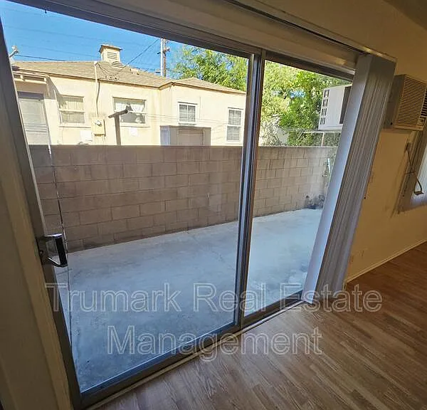 332 Cornell Dr #E — Photo 18
