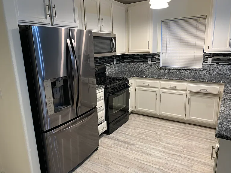 2306 Wicket Ave — Photo 15