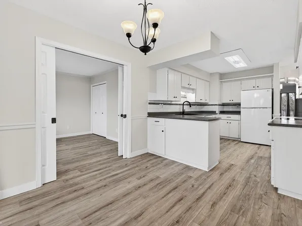 32959 George Ferguson Way #61, Abbotsford, BC V2S 7W9