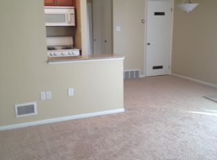 340 2nd St APT 3, Oakmont, PA 15139