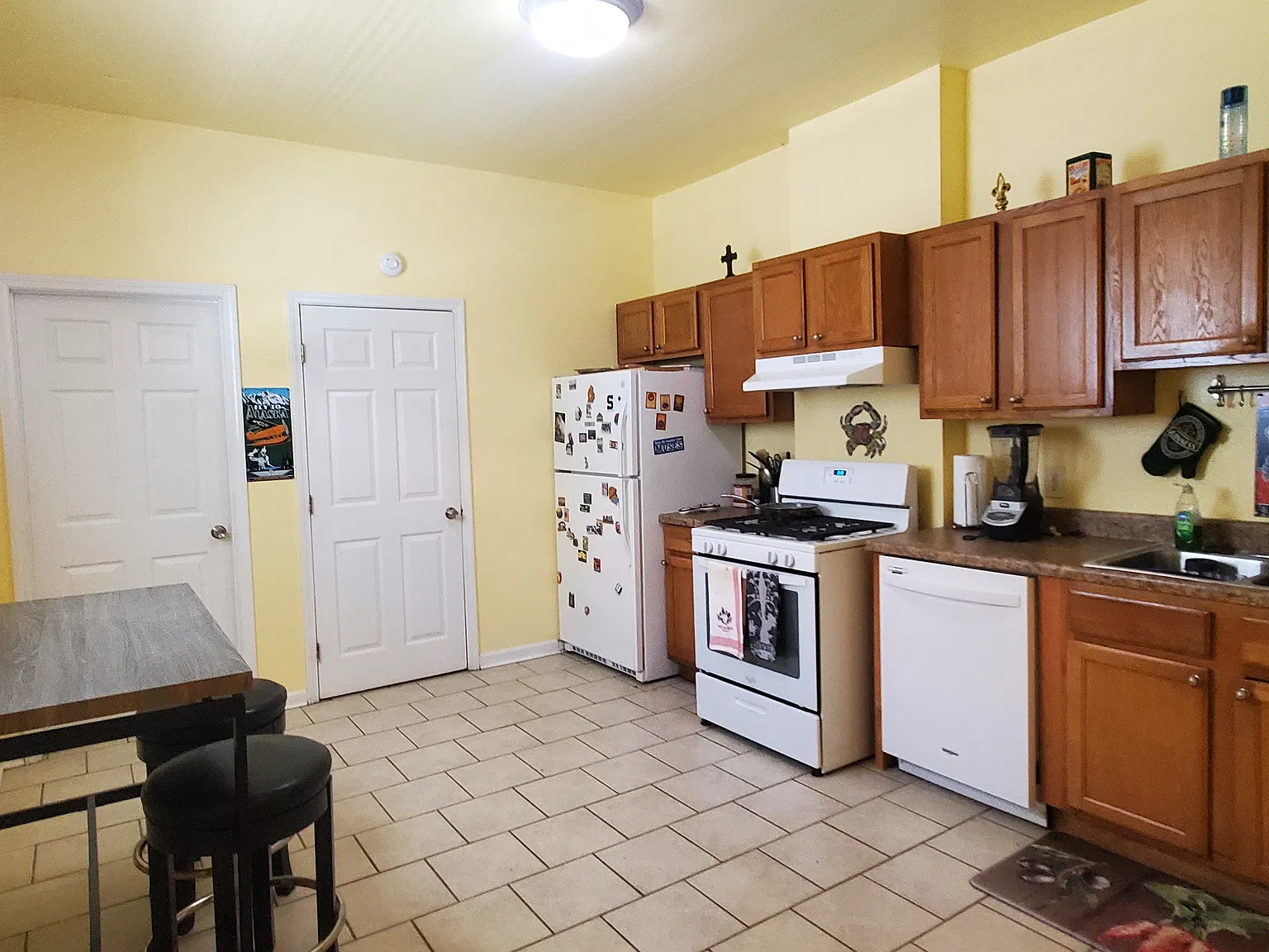 2 bed, 725 sqft, $1,500 — Photo 3