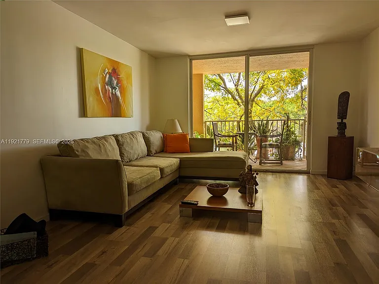19901 E Country Club Dr #2305 — Photo 6