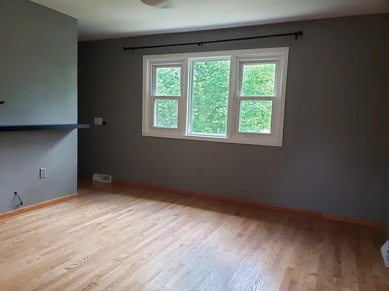 4430 Rigney Ln — Photo 3