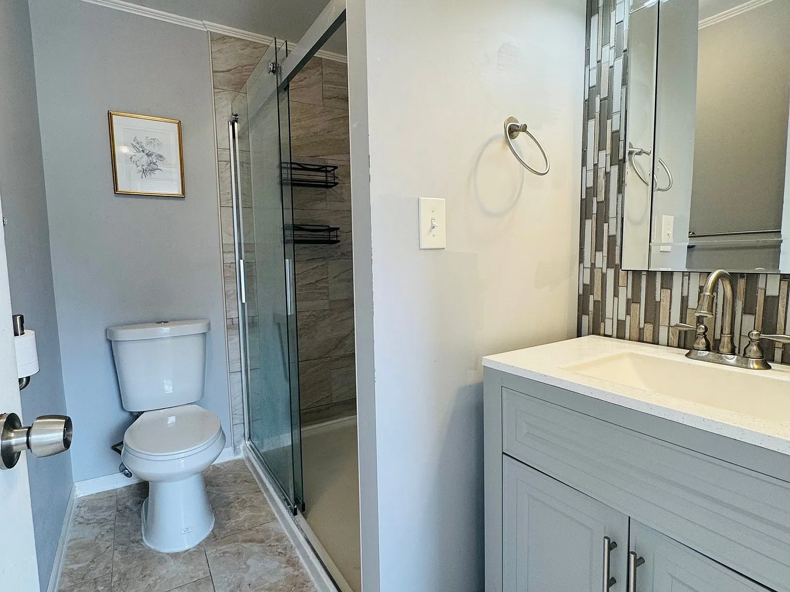 3 bed, 1.0 bath, $3,200 — Photo 4