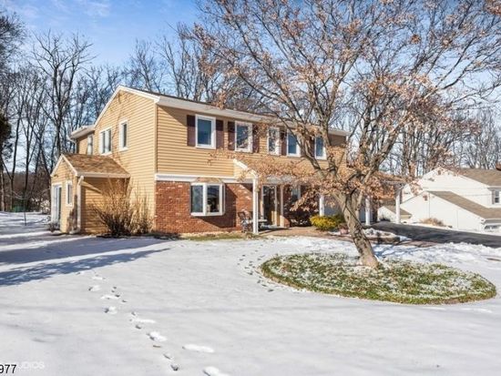 11 Miller Ave Rockaway Nj 07866 Zillow