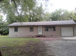 703 W Spring St, Collinsville, OK 74021