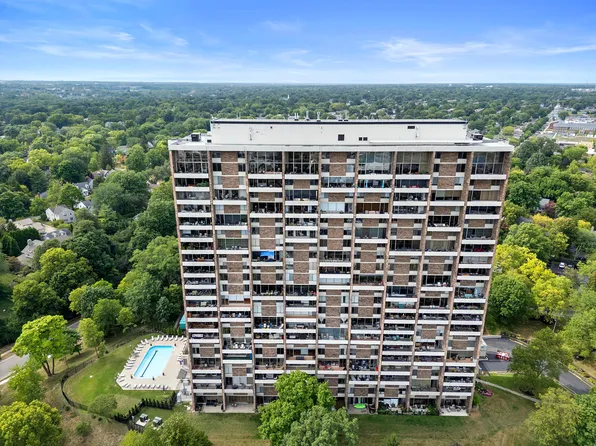 1000 Urlin Ave APT 1209, Grandview, OH 43212