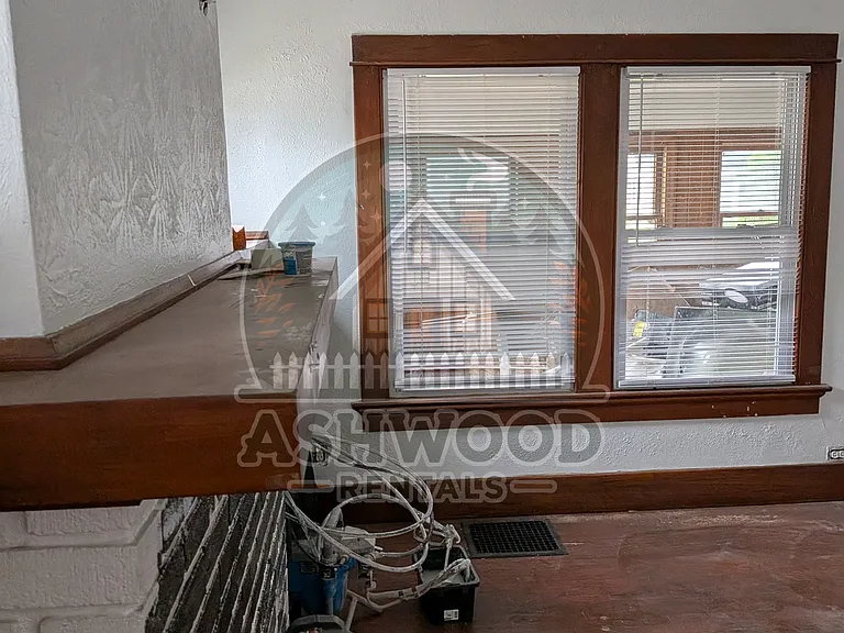 200 E Siebenthaler Ave — Photo 11