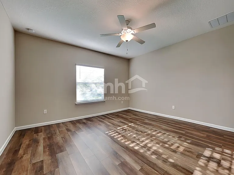 179 Spruce Point — Photo 9