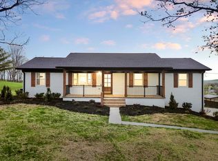 300 Victor Ln, Whitesburg, TN 37891