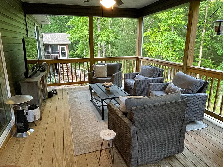 108 Lechmere Dr — Photo 23