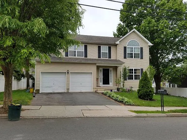 1 bed, 2.5 bath, 160 sqft, $850 — Photo 2