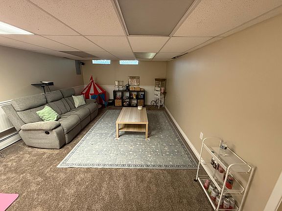 4th image of 26939 Northmore St