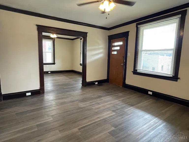 4425 Greenlee Ave #1 — Photo 3