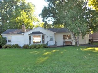 2430 McNair Dr, Golden Valley, MN 55422