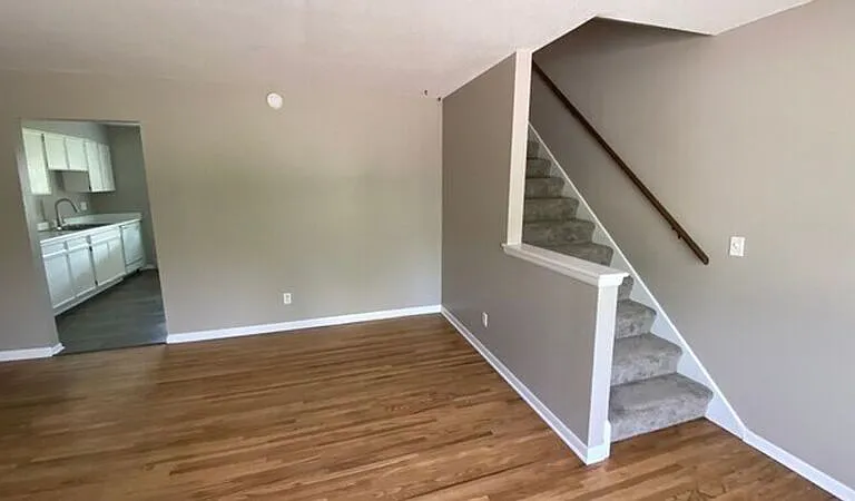 8551 Elm St #4 — Photo 4