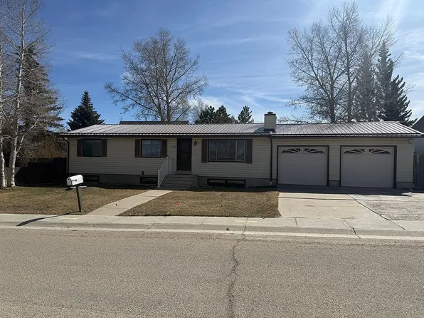 1006 Garnet St, Kemmerer, WY 83101