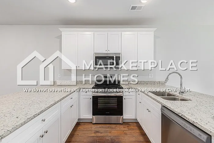 1912 Schoolhouse Ln — Photo 7