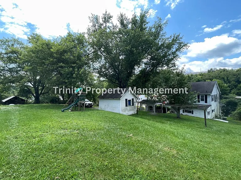 27 Hathaway Dr — Photo 26