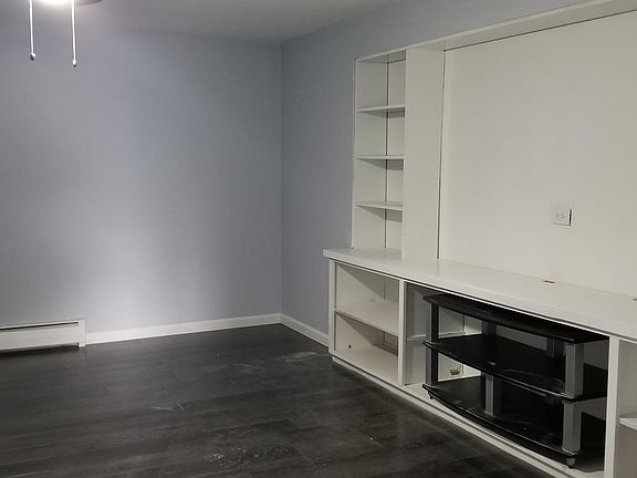 4th image of 3573 Walden Ave #B