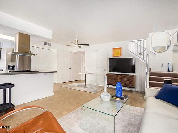 2nd image of 10015 N 14th Street #6