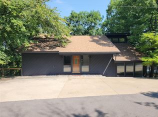 210 Black Hawk Ter, Lake Ozark, MO 65049