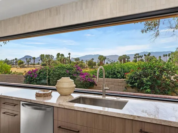 111 Conejo Cir, Palm Desert, CA 92260