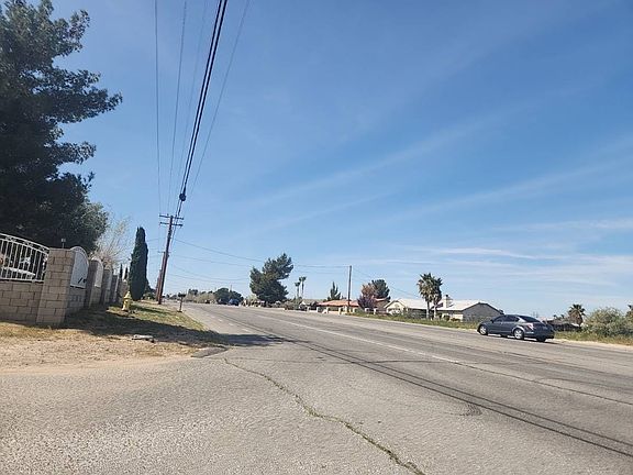 5th image of 18080 Main St