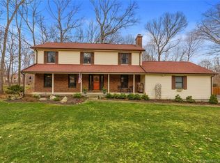 21 Barton Ln, Ledyard, CT 06339
