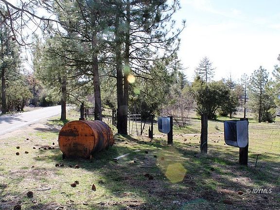5th image of 28275 McCall Park Rd