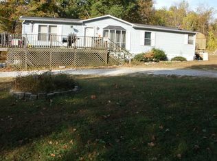 2674 Mayland Rd, Crossville, TN 38571