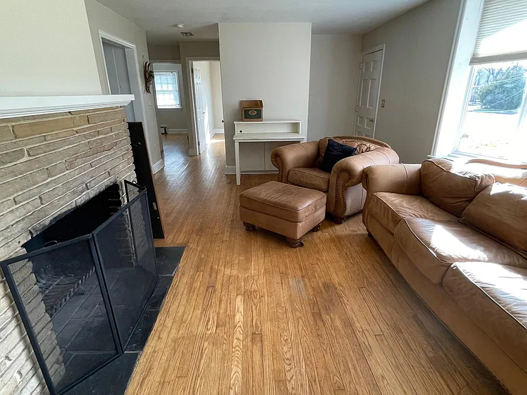 299 Bridgepoint Rd — Photo 11