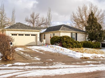1217 L A Ln, Gillette, WY, 82716