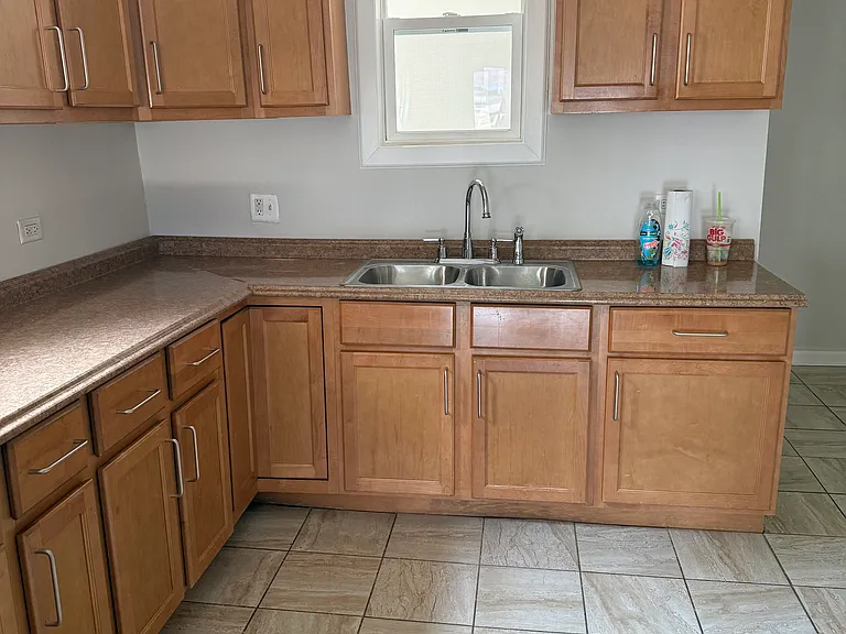 11316 S Indiana Ave #1 — Photo 9