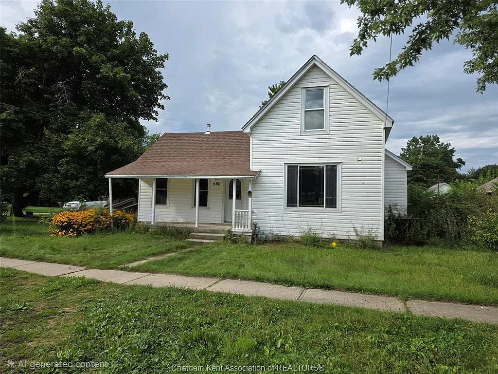 4 bed, $2,000 — Photo 1