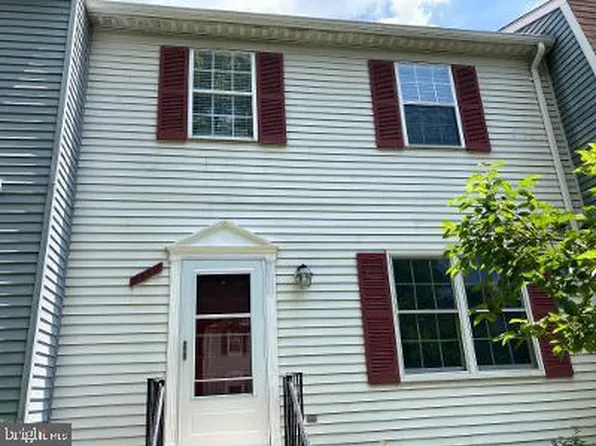(undisclosed Address), Alexandria, VA 22315