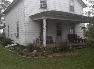 3910 Grandview Ave, Muscatine, IA 52761