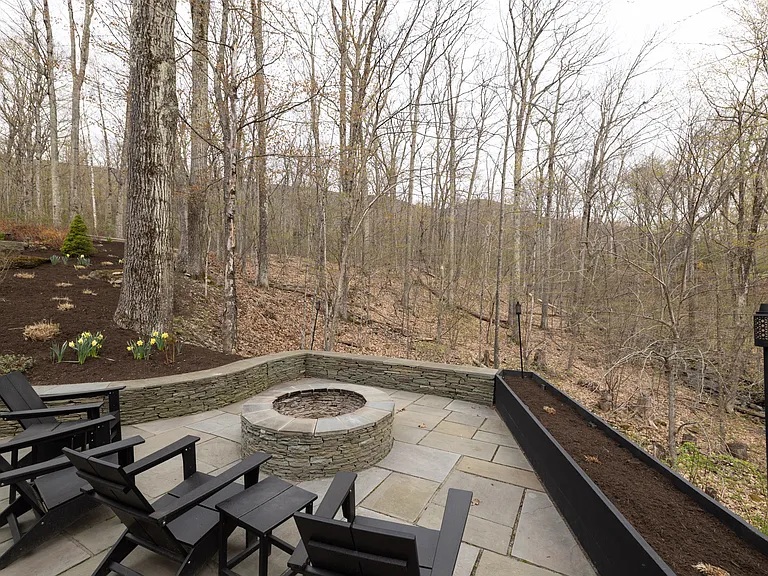 535 Mink Hollow Rd — Photo 22