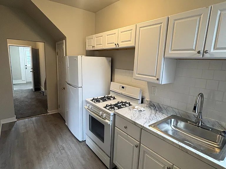 2213 Belair Rd #1 — Photo 2