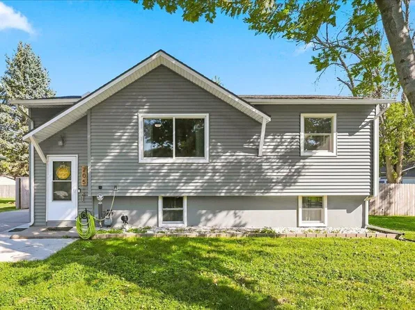 205 Greenhaven Rd, Council Bluffs, IA 51503