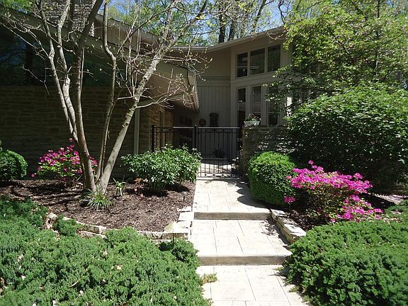 2nd image of 8500 Eustisfarm Ln