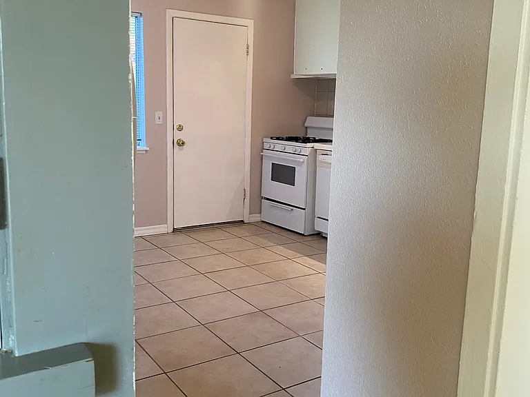 870 Kentucky St #2 — Photo 7