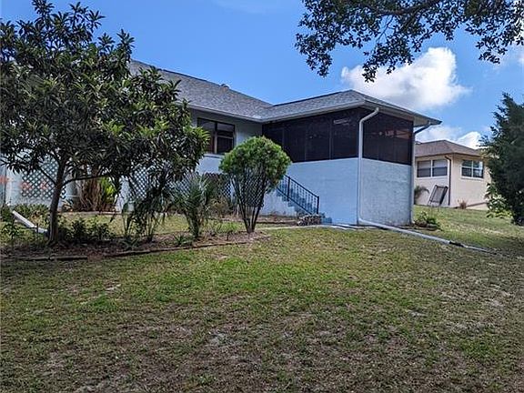 5th image of 130 W Royal Fern Pl