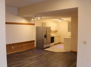 916 E 3rdapartment #107, Duluth, MN 55805