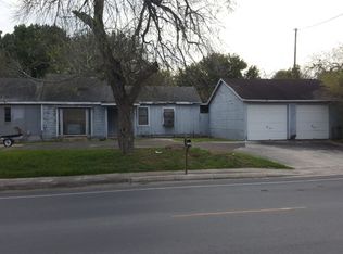 1046 Honeydale Rd, Brownsville, TX 78520