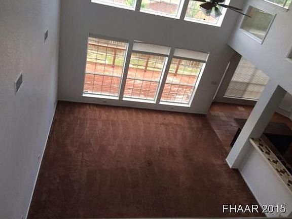 4th image of 415 Arapaho Dr