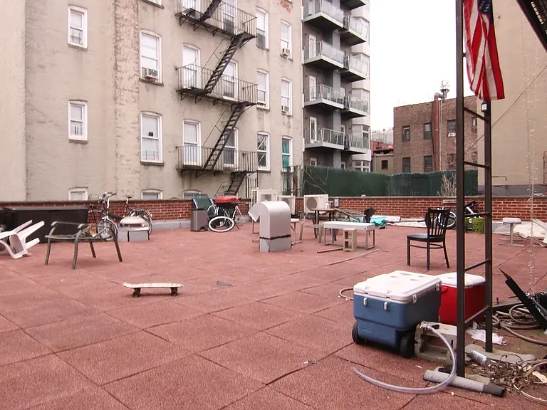 346 Grand St #2A — Photo 22