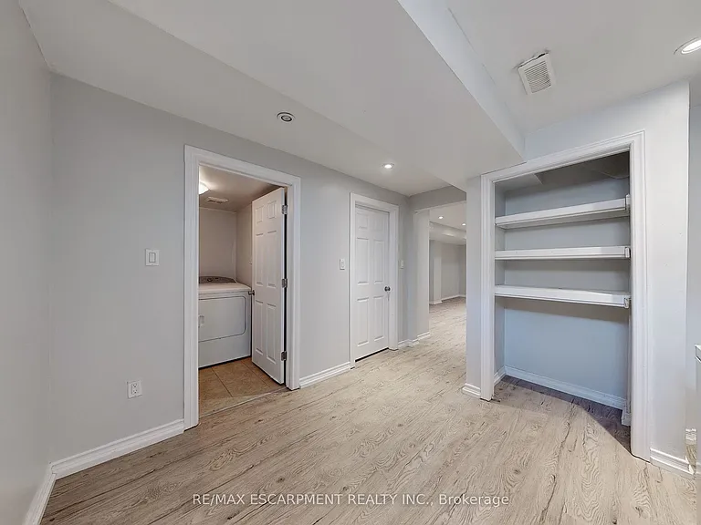 5134 Des Jardines Dr — Photo 29